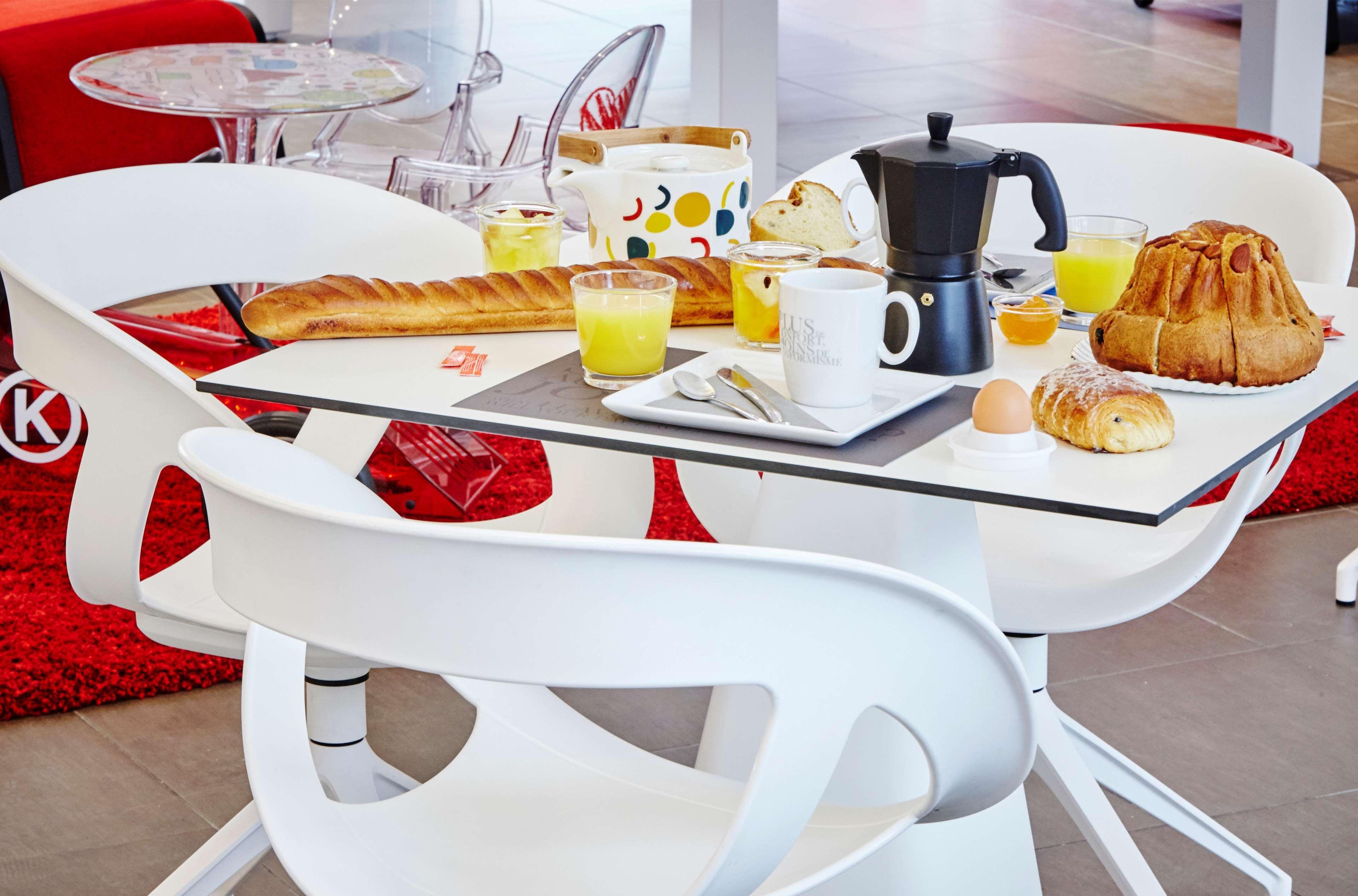 Kyriad Centre - Parc Des Expositions 3* Colmar