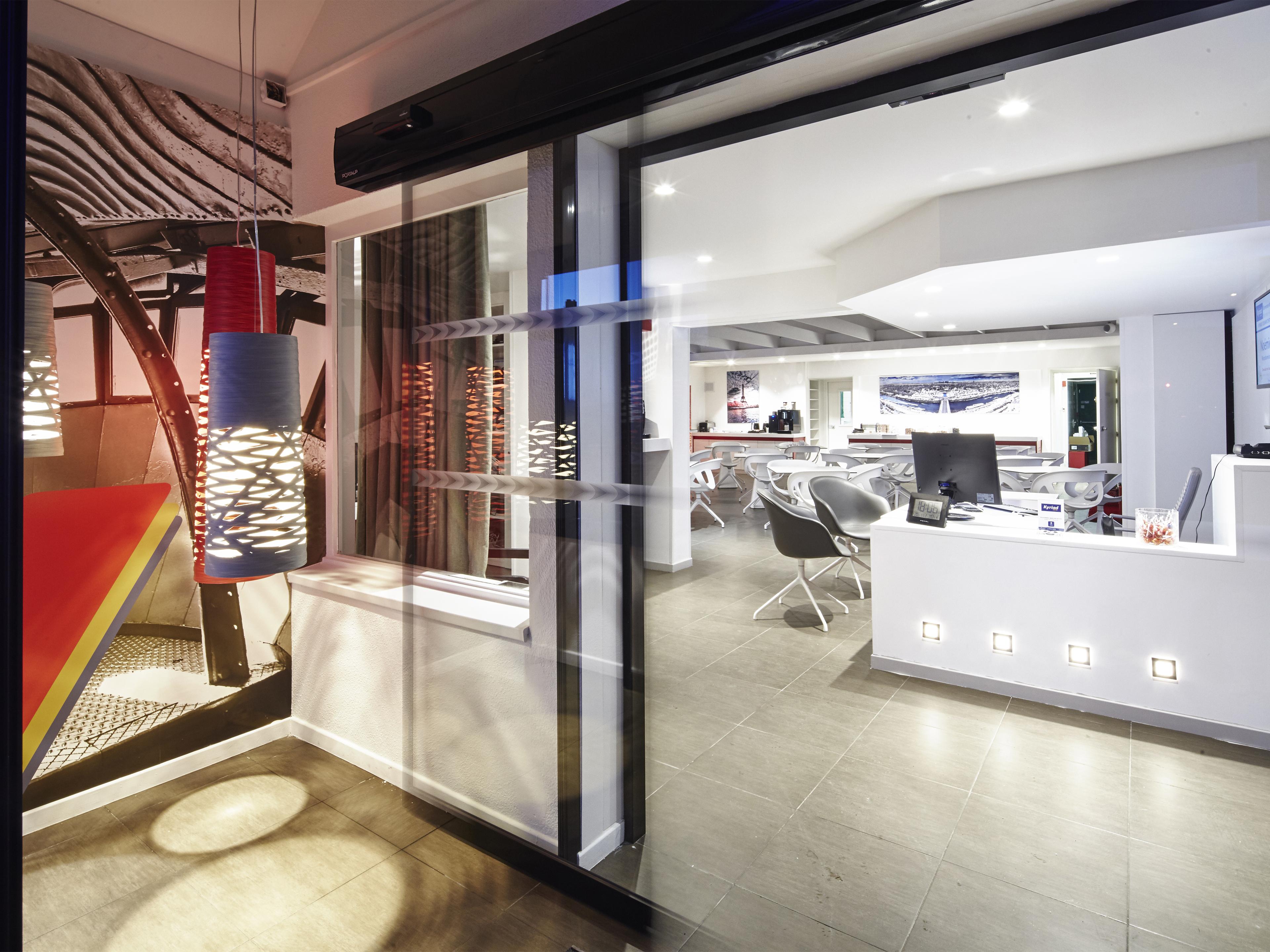 Hotel Kyriad Centre - Parc Des Expositions