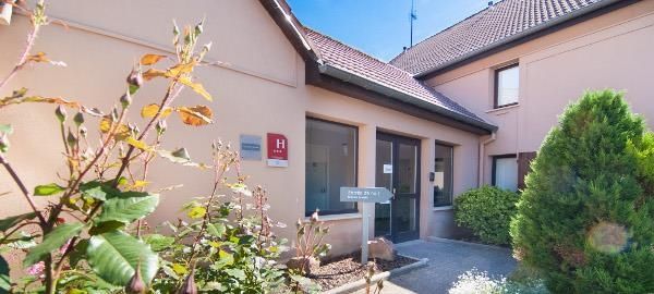 Hotel Kyriad Centre - Parc Des Expositions 3*